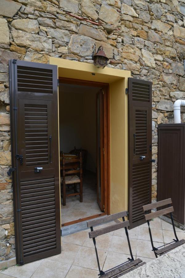 Agriturismo Osteria Du Barba Pe' - Casa Miranda Seborga Eksteriør billede
